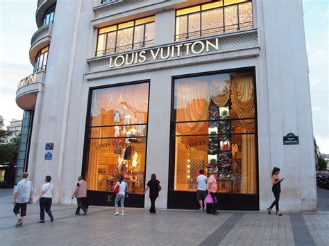 louis vuitton shop france